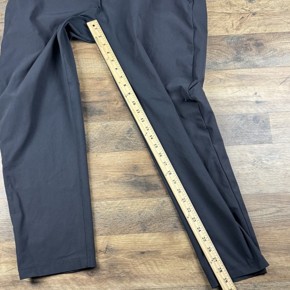 Lululemon Commission Classic-Fit Pant Warpstreme Comfort Men's 36x29 Gray - Picture 8 of 9